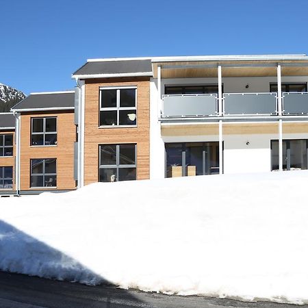 Lehner Panorama Alpensuiten Берванг Экстерьер фото